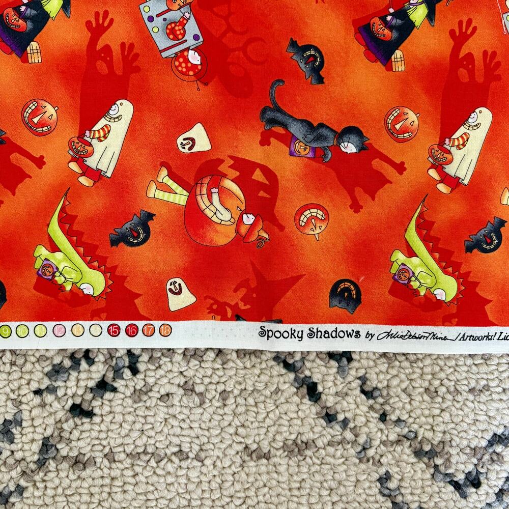 Rare OOP Studio E Spooky Shadows Halloween Fabric 1 Full Yard Julie Dobson Miner - Picture 2 of 5